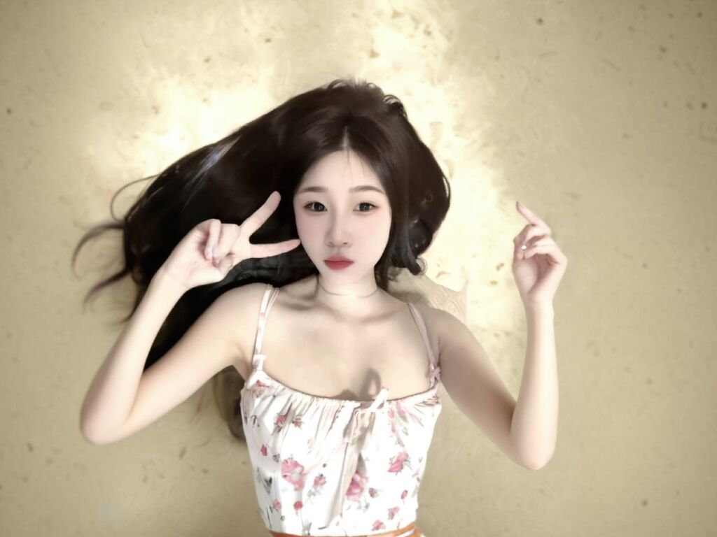 Lucy John Picture